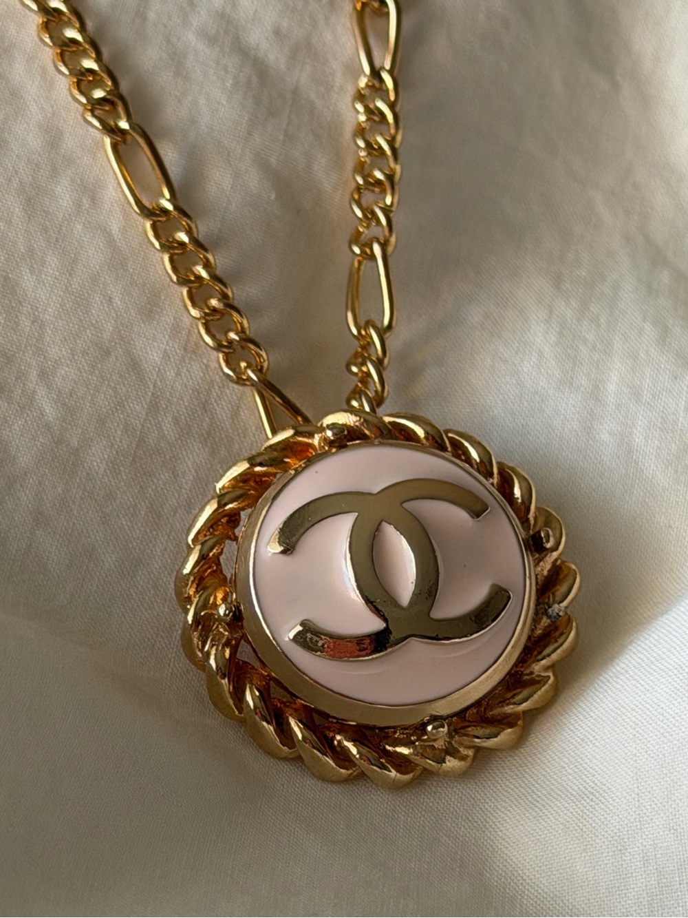 CHANEL Gold-Tone Necklace with Pink Enamel Double C Medallion